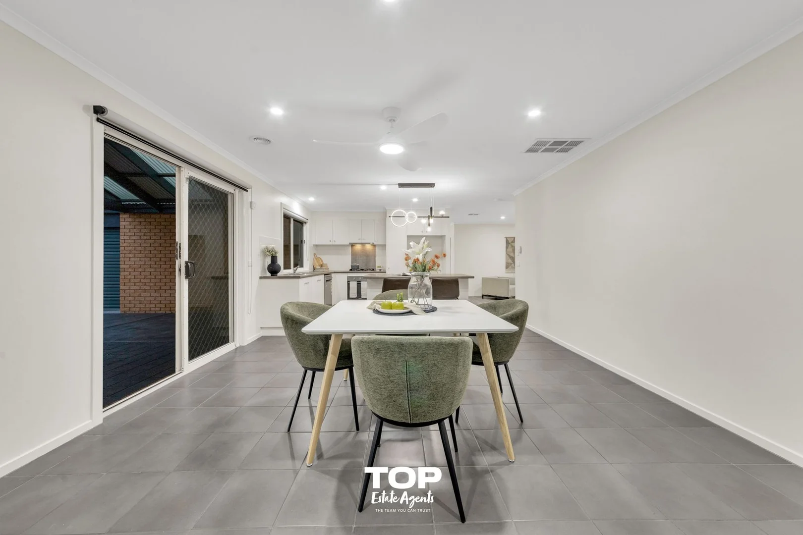 Additional image 11 of 15 Sapphire Crescent, Pakenham VIC 3810