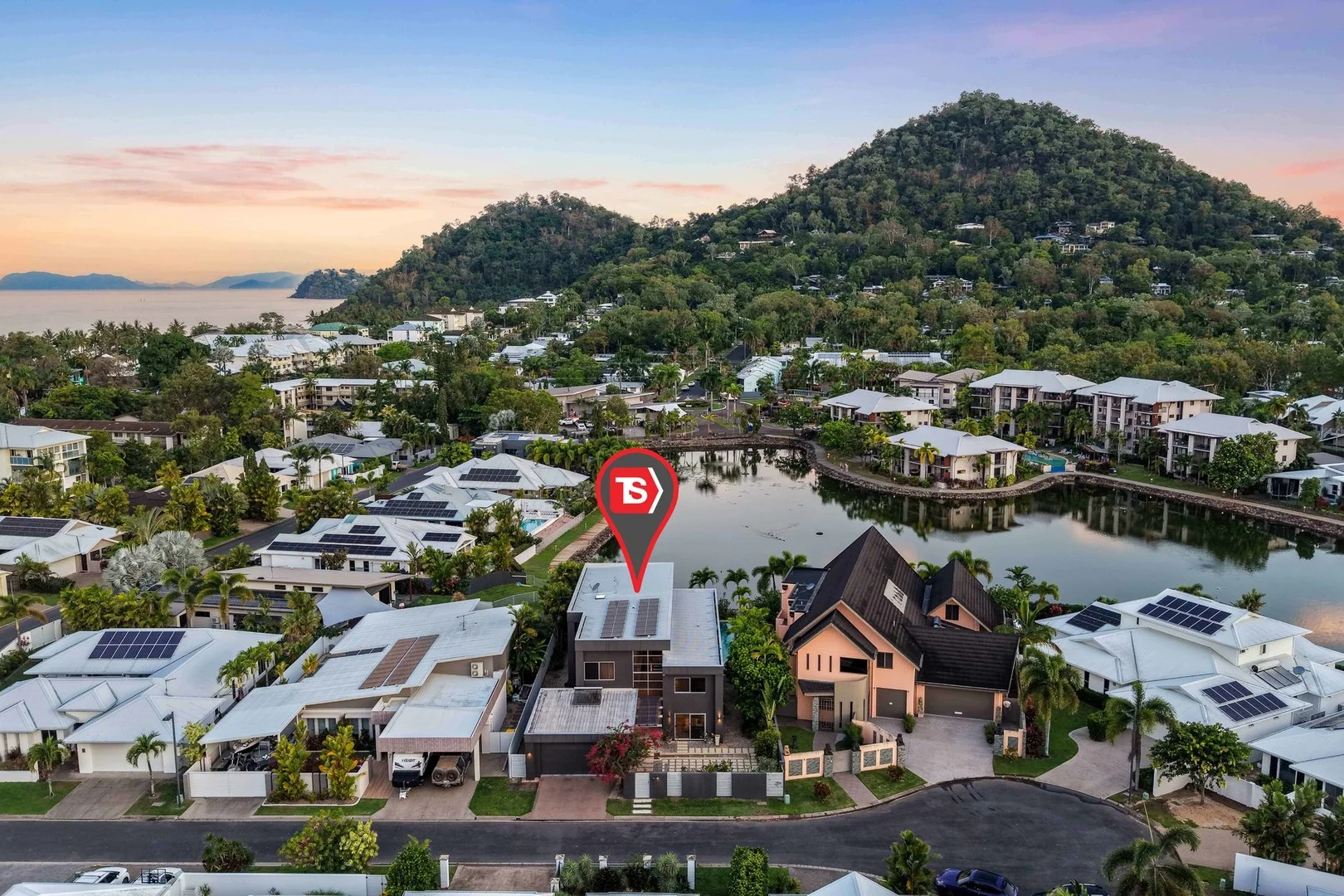 Additional image 5 of 8 Lagoon Drive, Trinity Beach QLD 4879