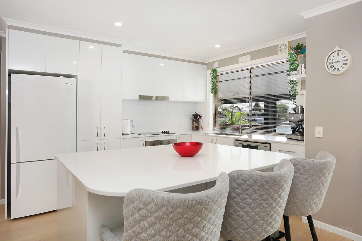 Additional image 5 of 2/17 Kangaroo Avenue, Coombabah QLD 4216