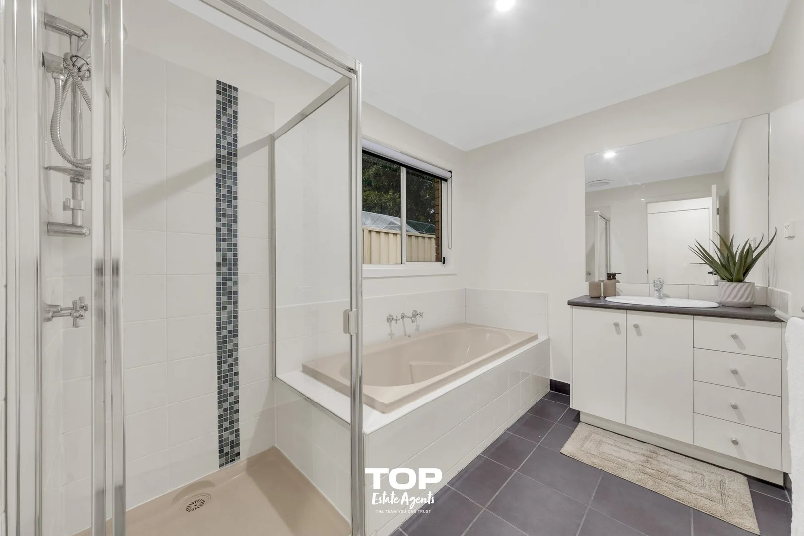 Additional image 23 of 15 Sapphire Crescent, Pakenham VIC 3810