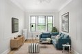 1049 W Oakdale Ave, Chicago, IL, 60657
