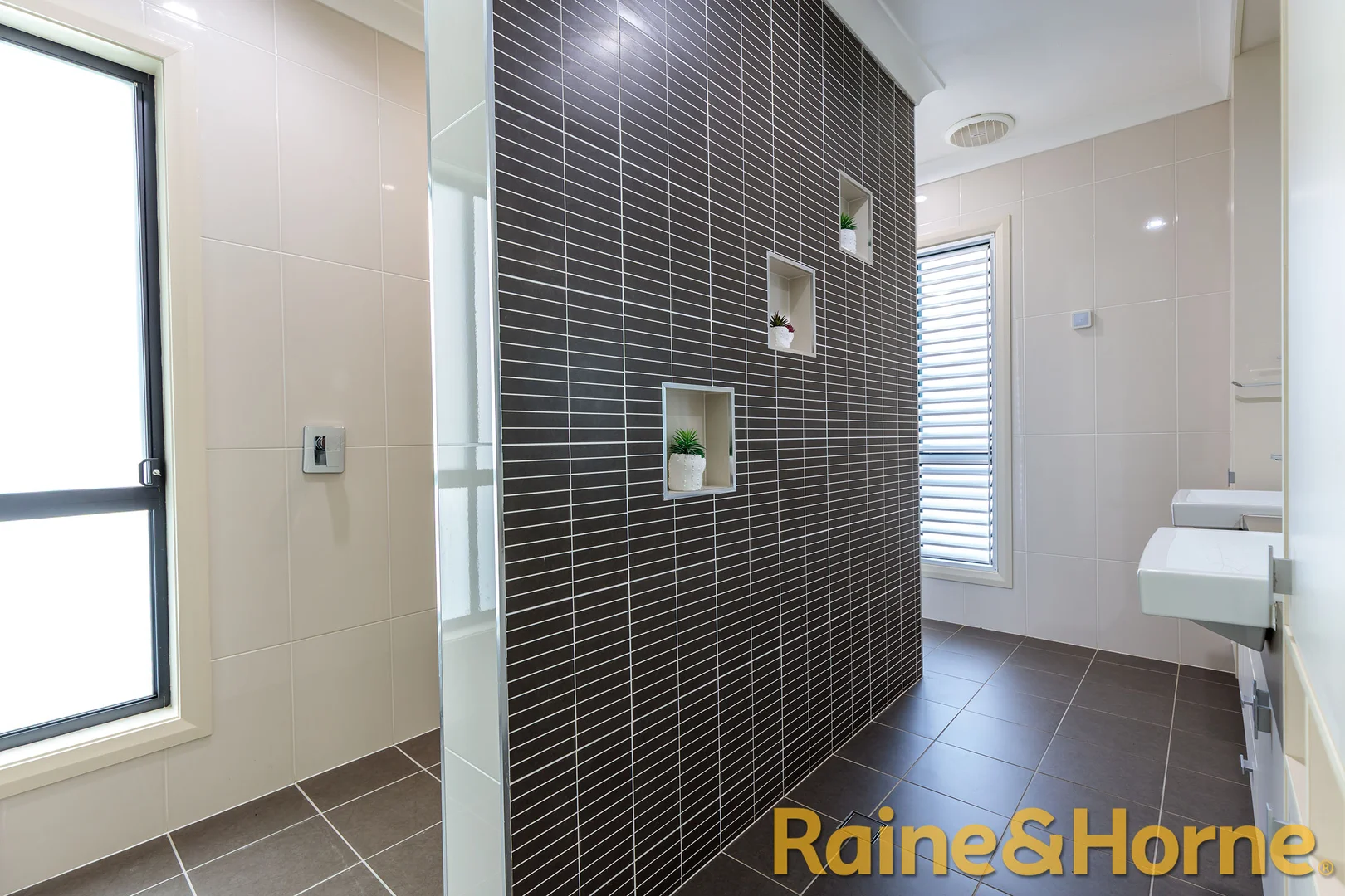 Additional image 7 of 383 Macquarie Street, Dubbo NSW 2830