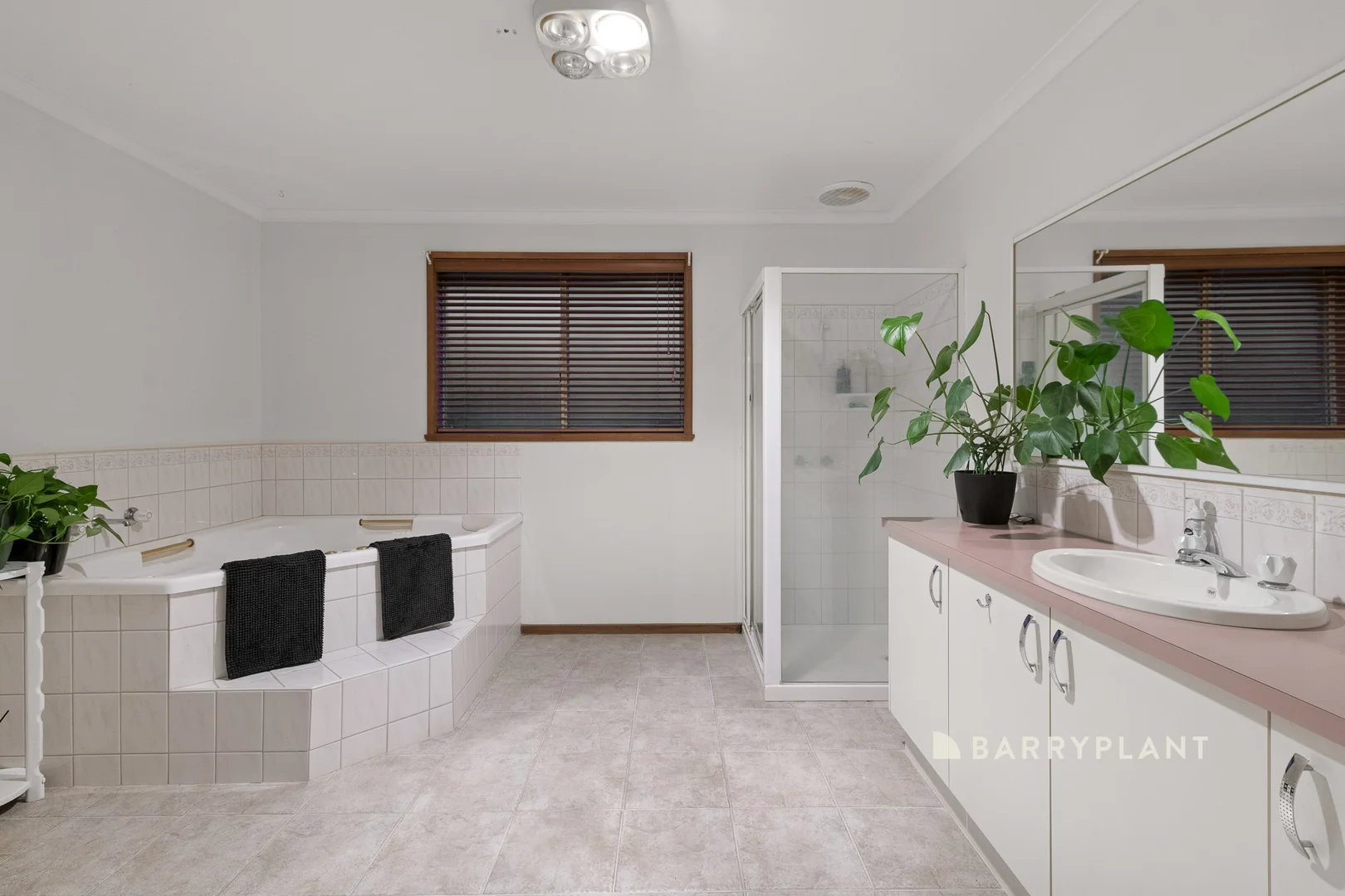 Additional image 11 of 45 Riverside Avenue, Bunyip VIC 3815