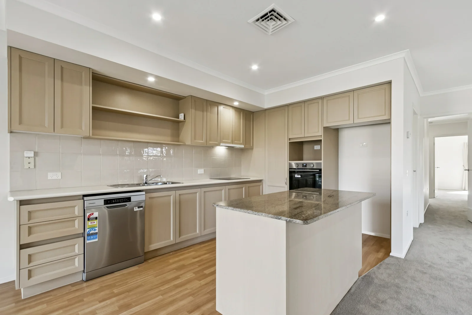 Additional image 3 of 185/2 Rochester Parade, Cranbourne East VIC 3977