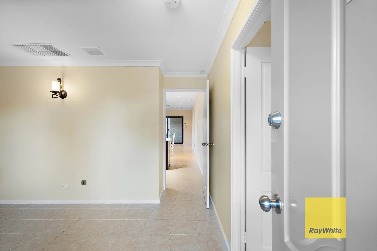 Additional image 4 of 17 Ferrara Way, Girrawheen WA 6064