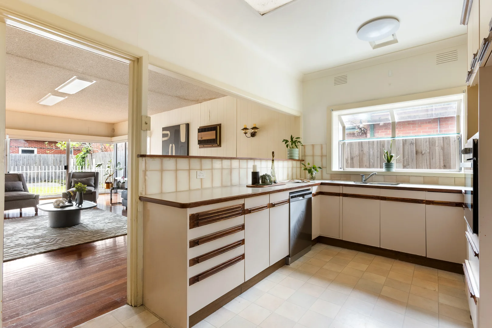 Additional image 6 of 343 Koornang Road, Ormond VIC 3204