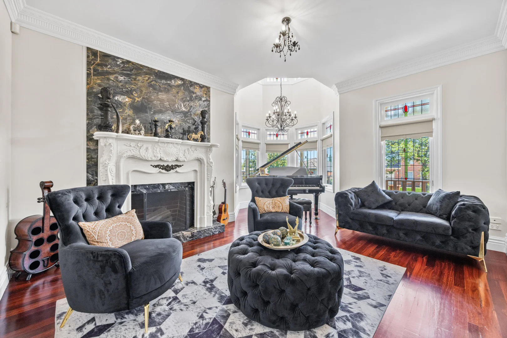 Additional image 4 of 10 Woodbury Avenue, Caroline Springs VIC 3023