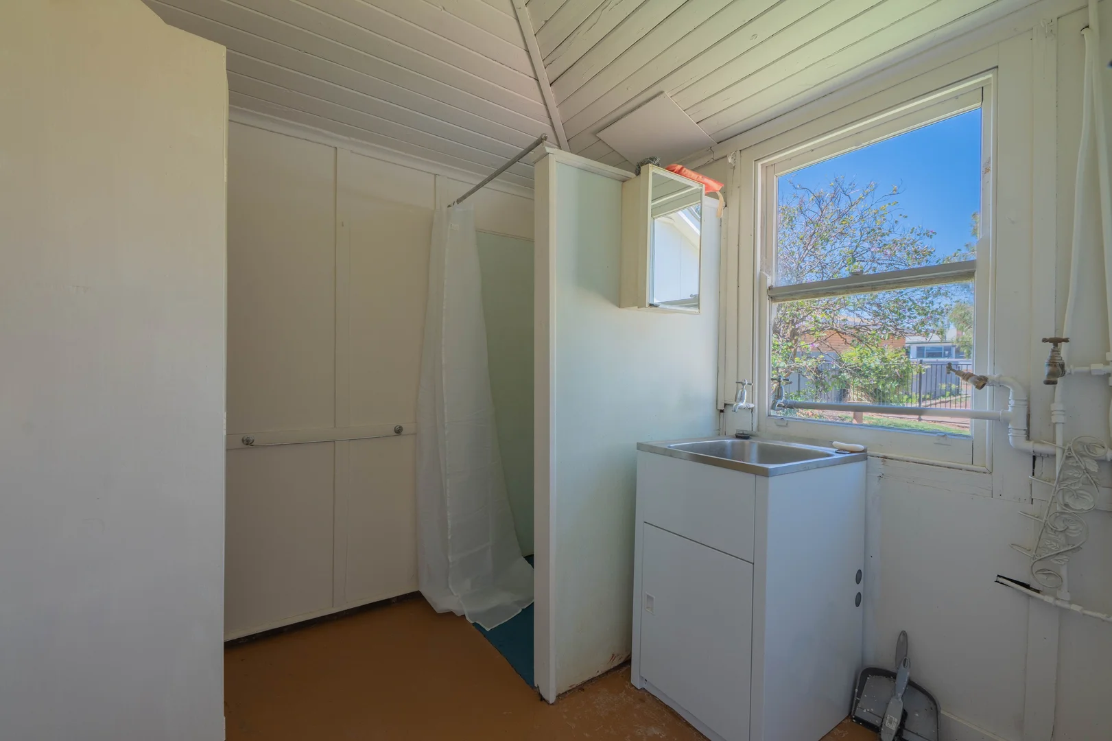 Additional image 37 of 46 Court Street, West Wyalong NSW 2671