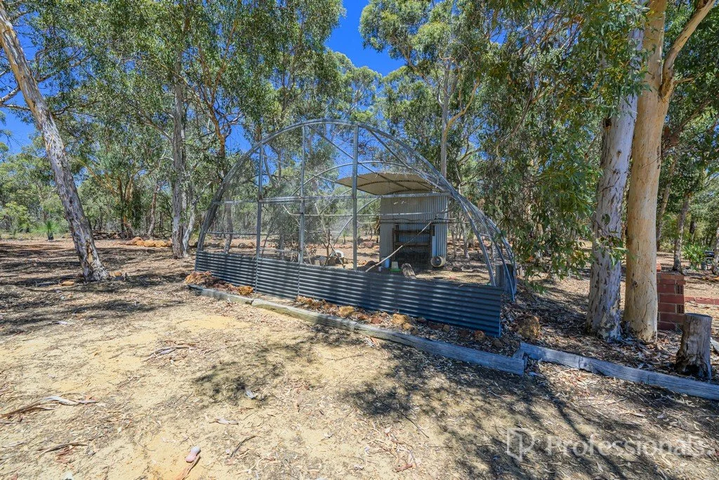 Additional image 41 of 133 Sandalford Drive, Chittering WA 6084