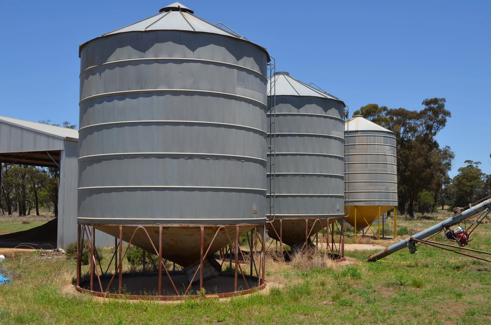 Additional image 10 of 'Mentone' 1521 Bruie Plains Road, Trundle NSW 2875