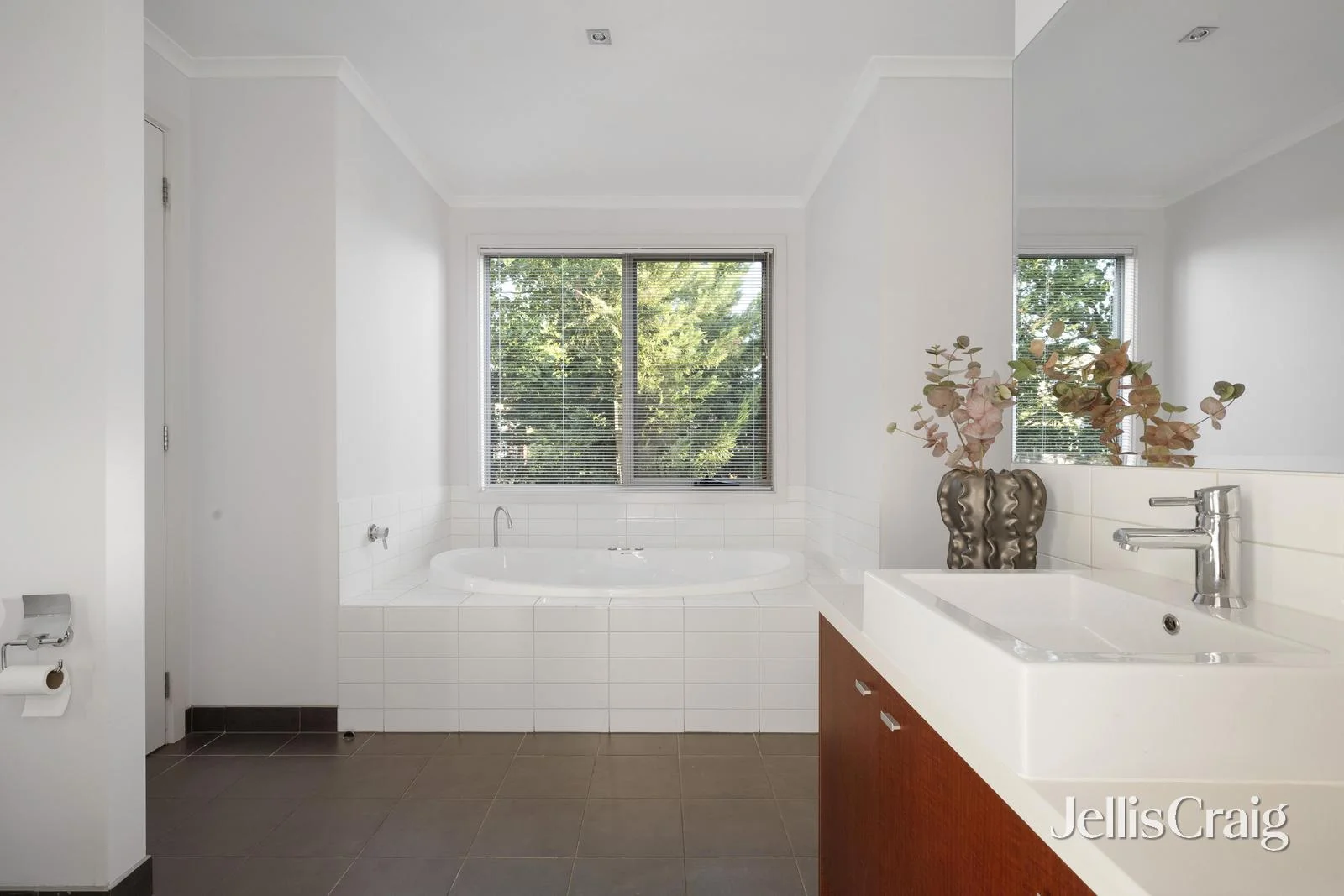 Additional image 13 of 28 Winston Way, Murrumbeena VIC 3163