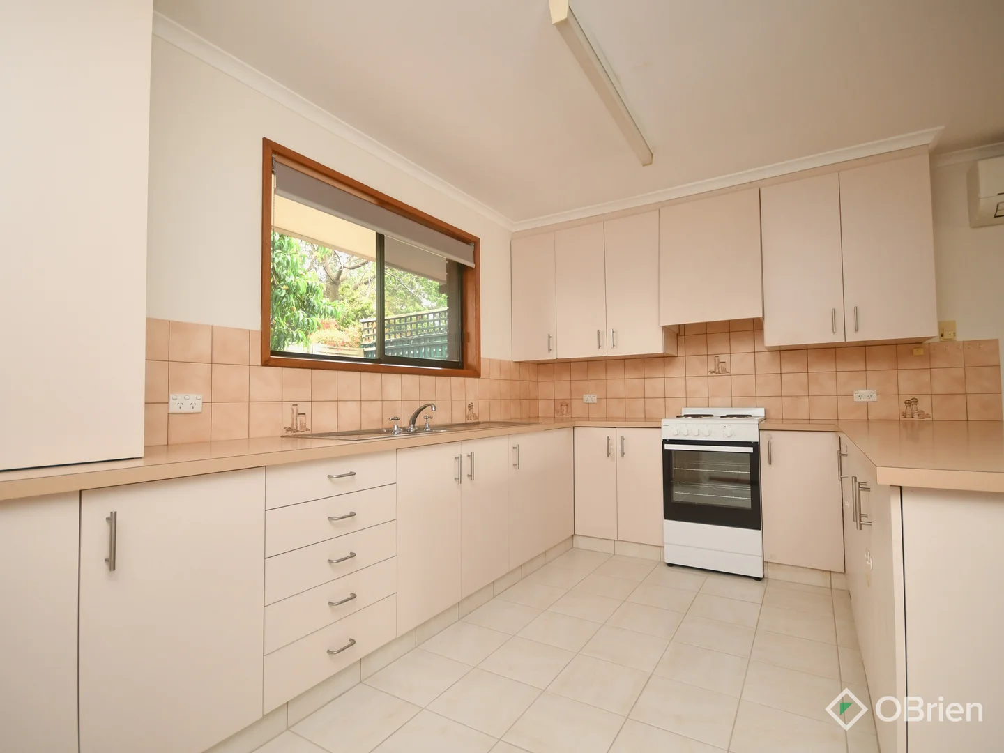 Additional image 4 of 3/42 Francis Street, Bairnsdale VIC 3875