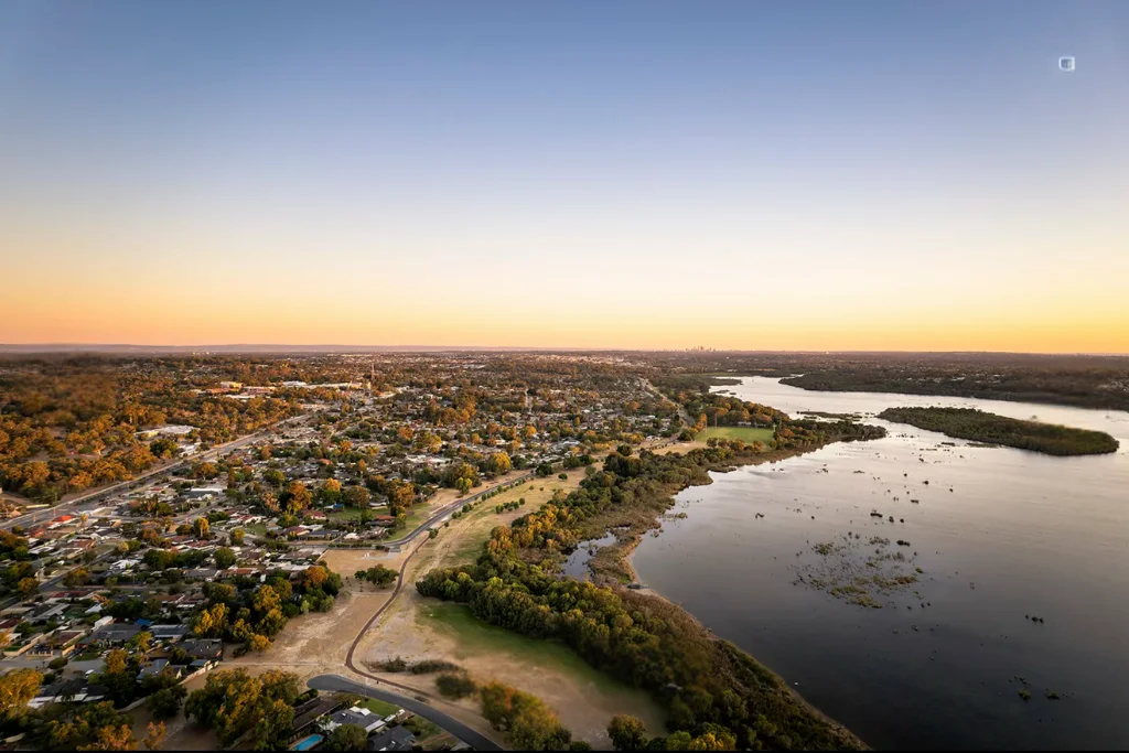 Additional image 4 of 129 Waxflower Road, Sinagra WA 6065