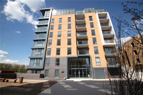 Skylark House, Drake Way, Reading, Berkshire RG2
