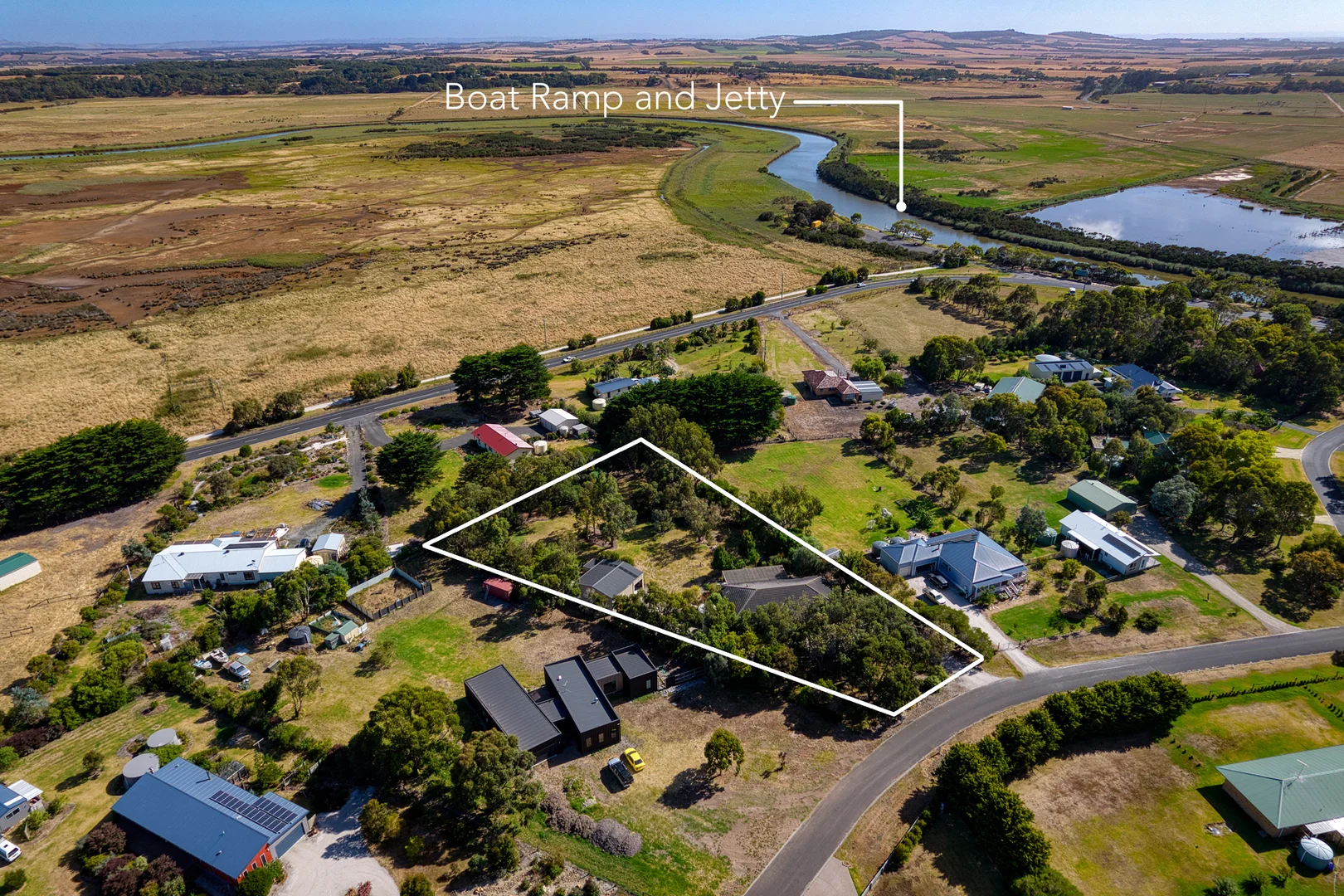 Additional image 52 of 8 Cumberland Court, Tarwin Lower VIC 3956