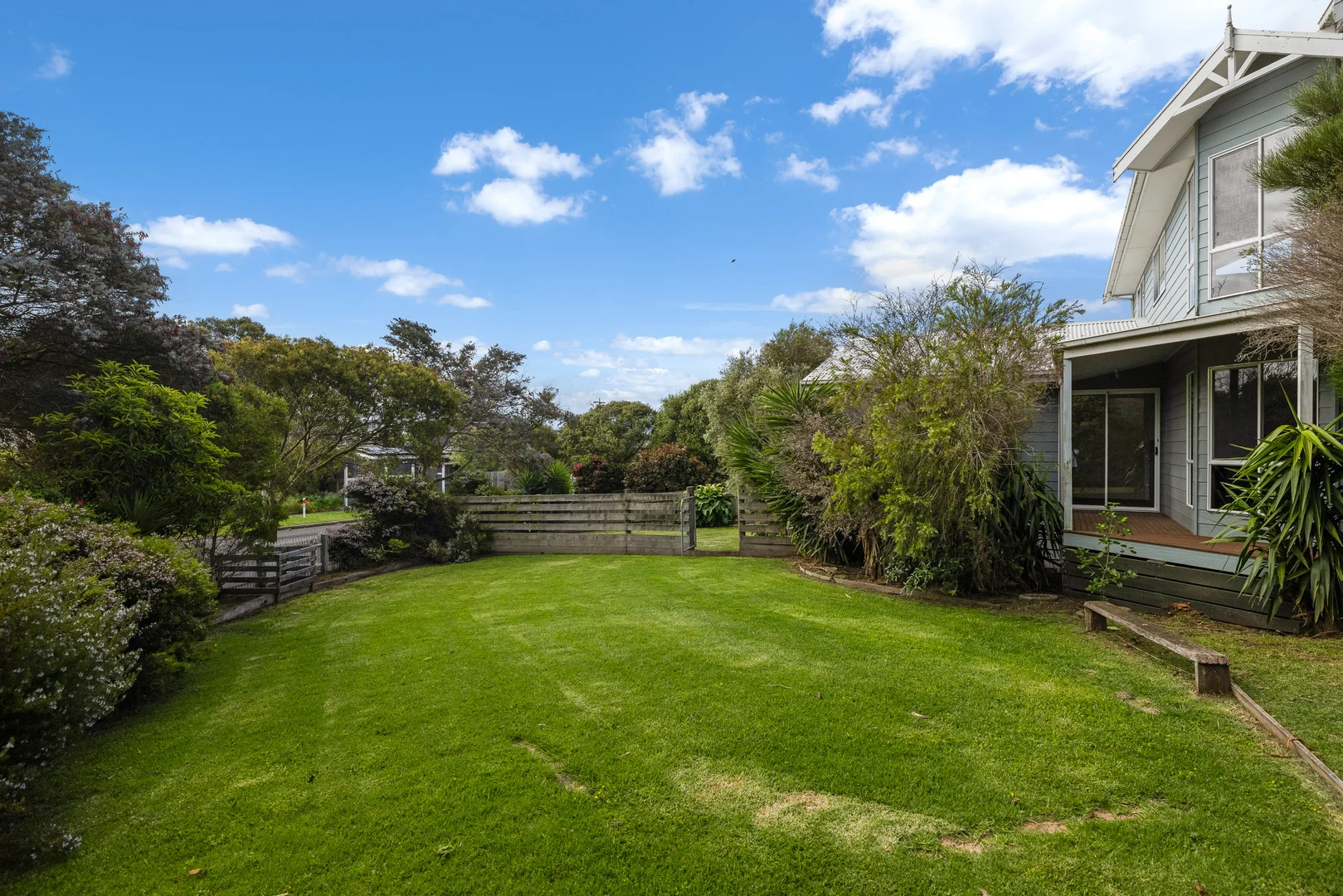 Additional image 24 of 2 Tingara Close, San Remo VIC 3925