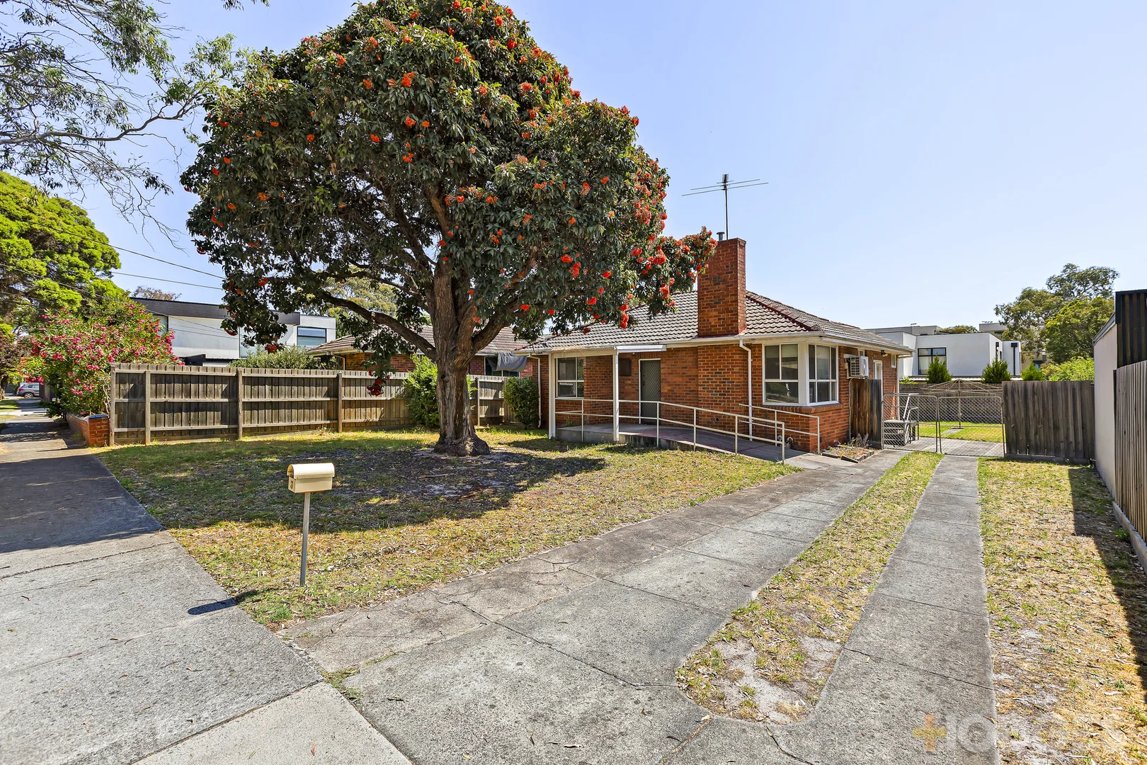 Additional image 11 of 3 Saltair Street, Hampton East VIC 3188