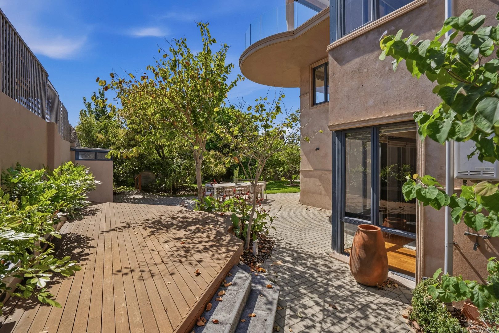 Additional image 30 of 64 Thomas Street, Nedlands WA 6009