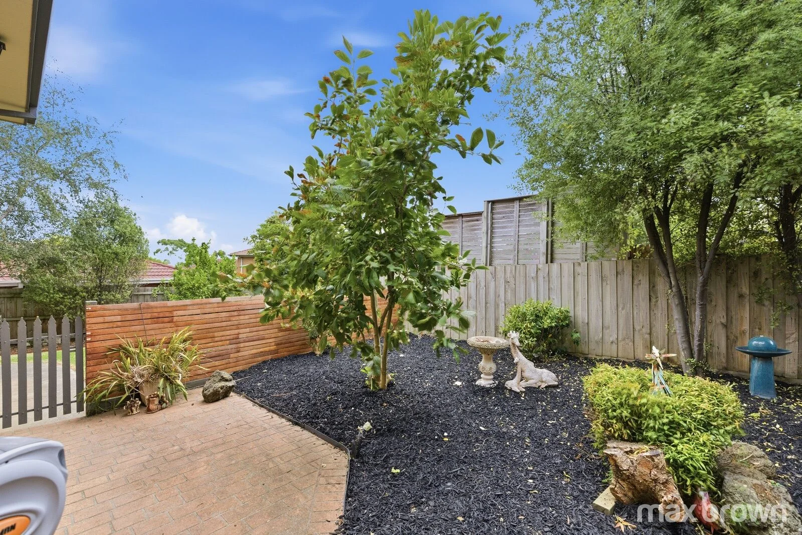Additional image 10 of 12 Greenbank Drive, Mooroolbark VIC 3138