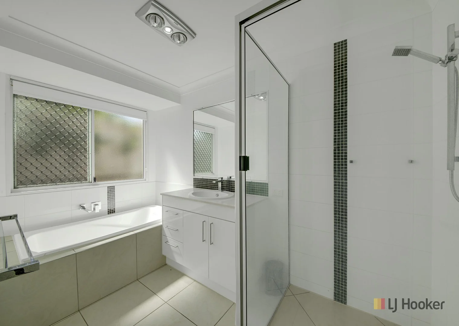 Additional image 10 of 6 Hoddinott Close, Tannum Sands QLD 4680