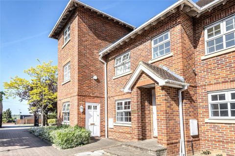 Artillery Mews, Tilehurst Road, Reading, Berkshire RG30
