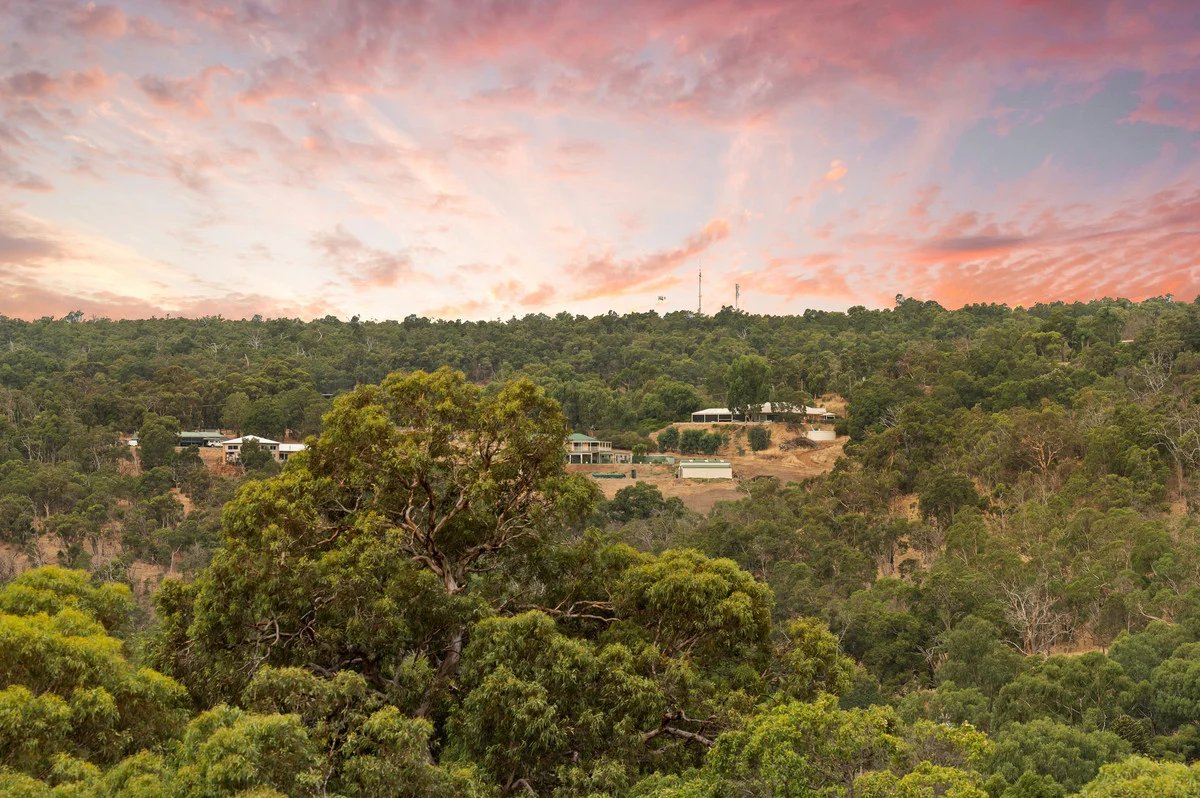 Additional image 29 of 8 Jade Street, Mount Richon WA 6112