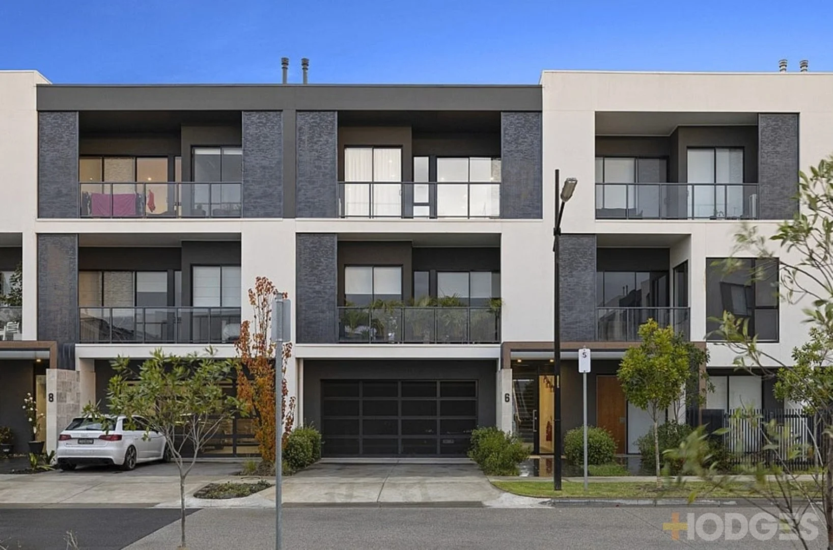 4/6 Bellevue Road, Cheltenham VIC 3192
