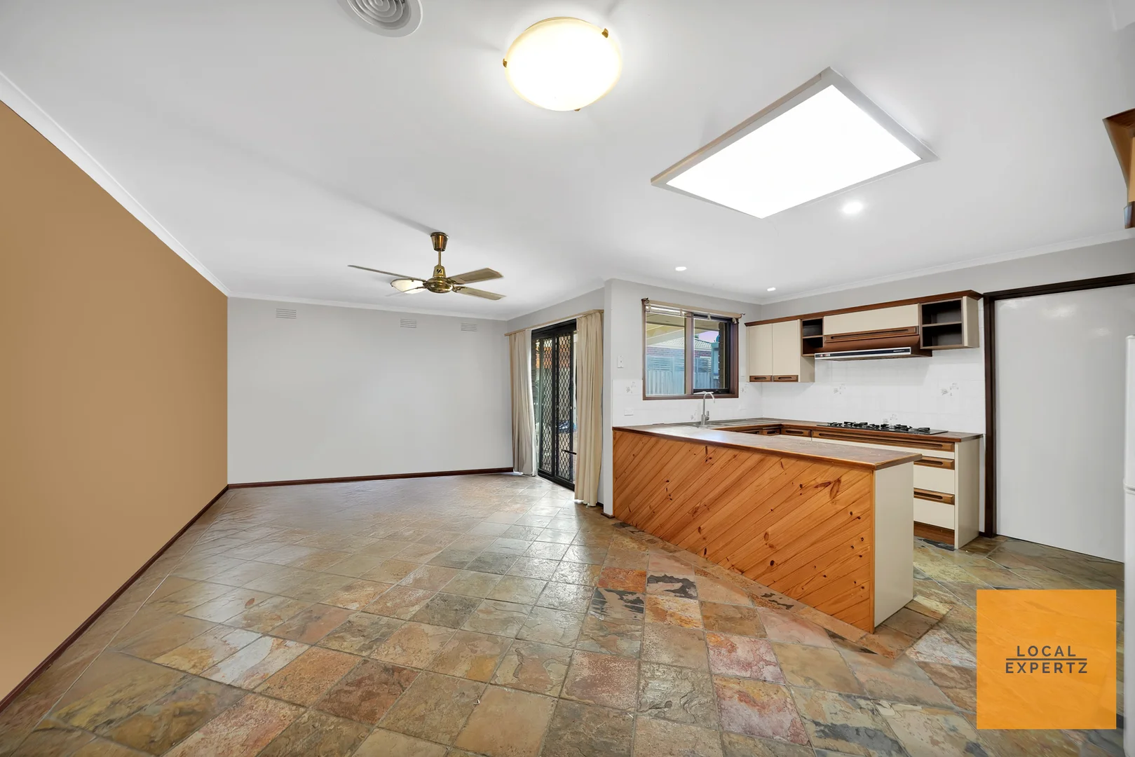 Additional image 4 of 86 Coburns Road, Melton South VIC 3338