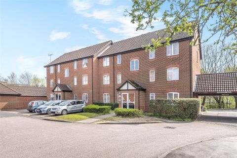 Admirals Court, Rose Kiln Lane, Reading, Berkshire RG1
