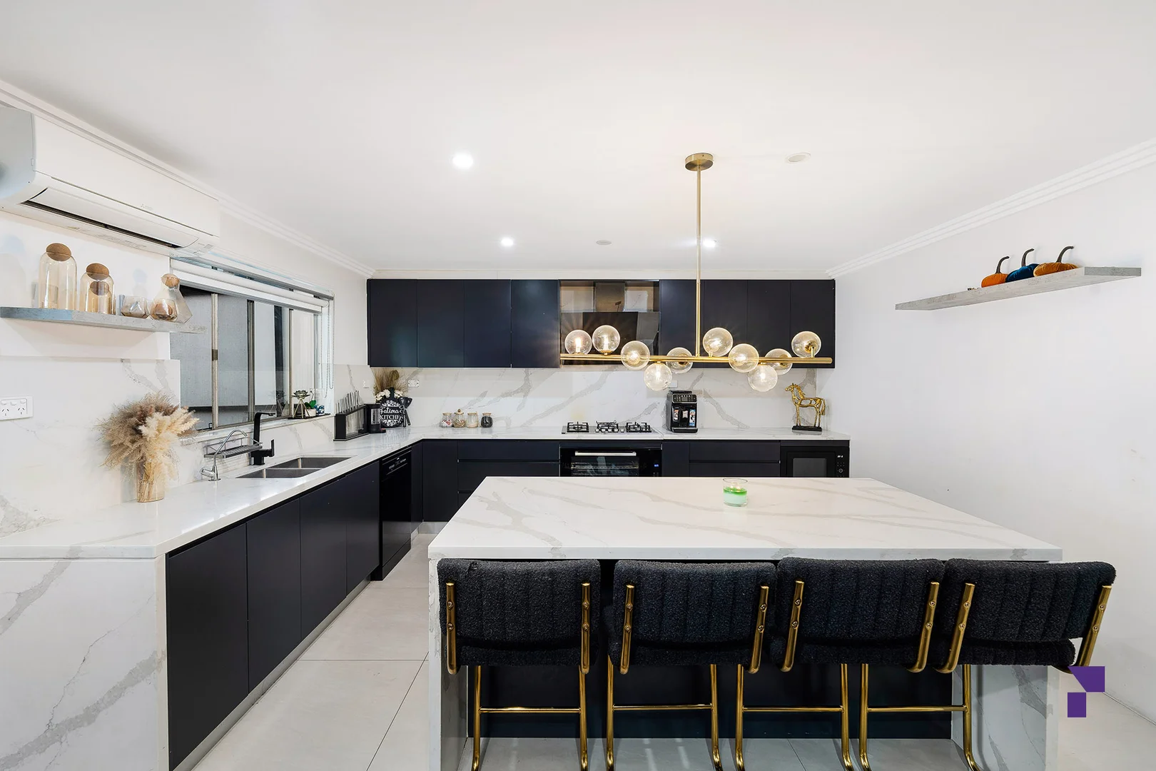 Additional image 2 of 46 Kihilla Street, Fairfield Heights NSW 2165