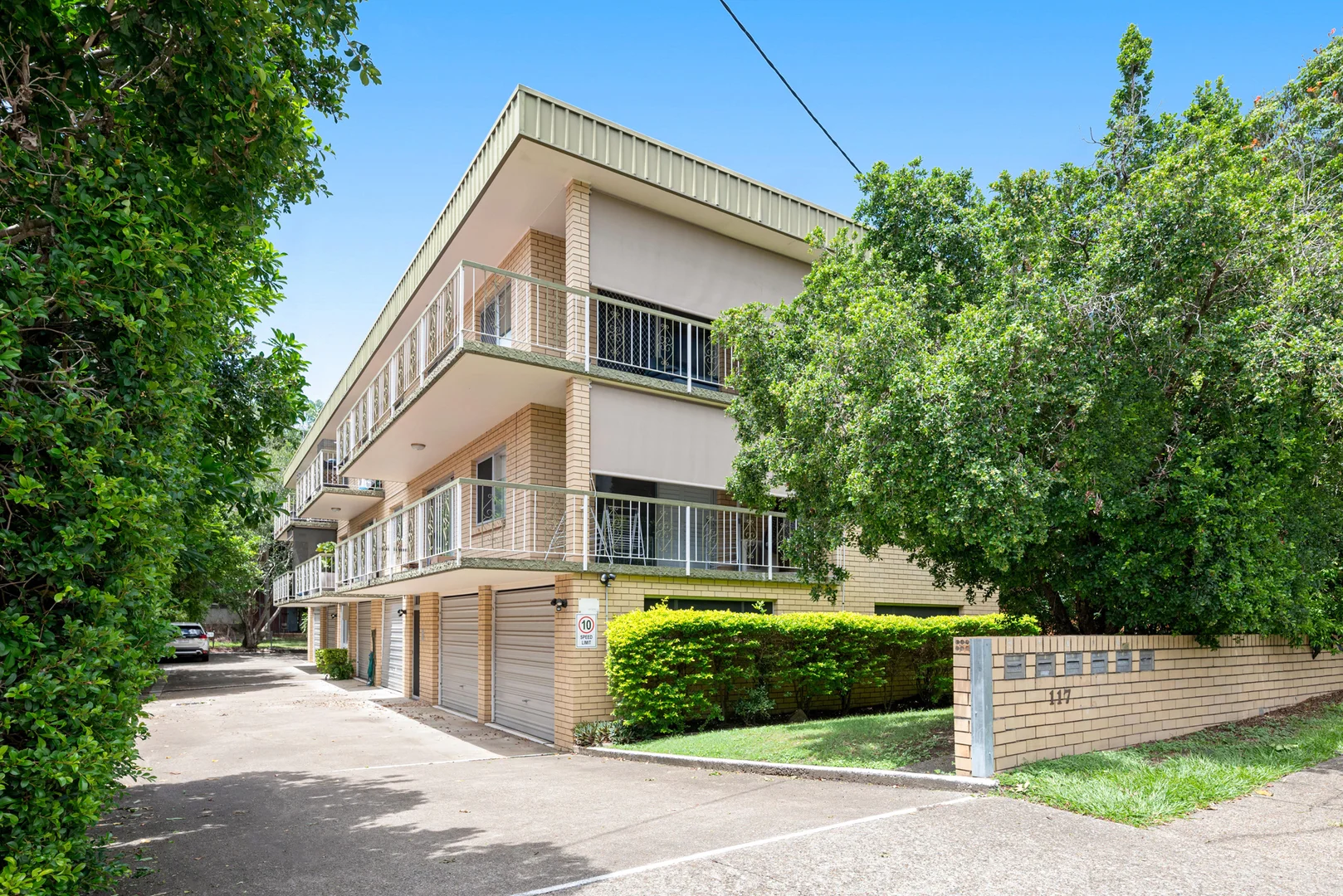 Additional image 10 of 4/117 Pembroke Road, Coorparoo QLD 4151