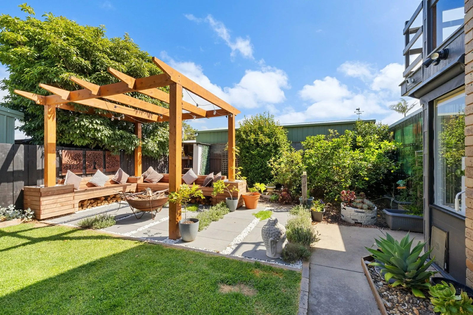 Additional image 20 of 8 Endeavour Court, Lakes Entrance VIC 3909