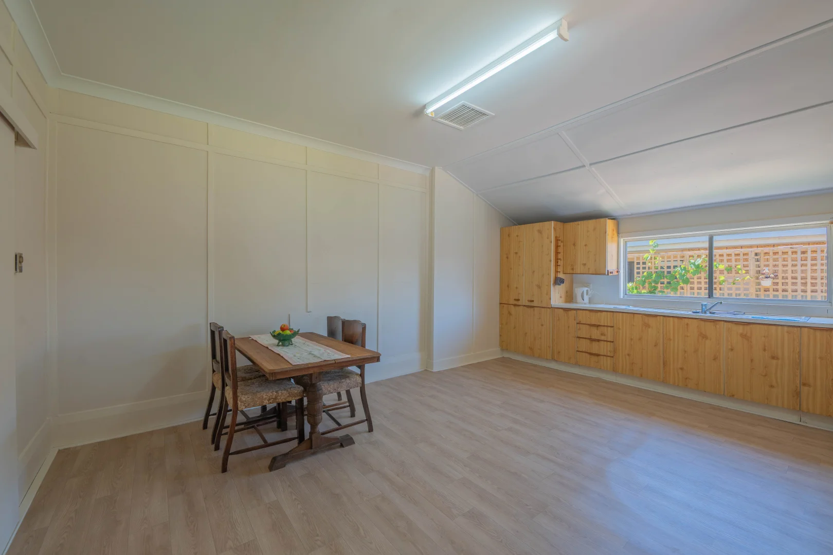 Additional image 26 of 46 Court Street, West Wyalong NSW 2671