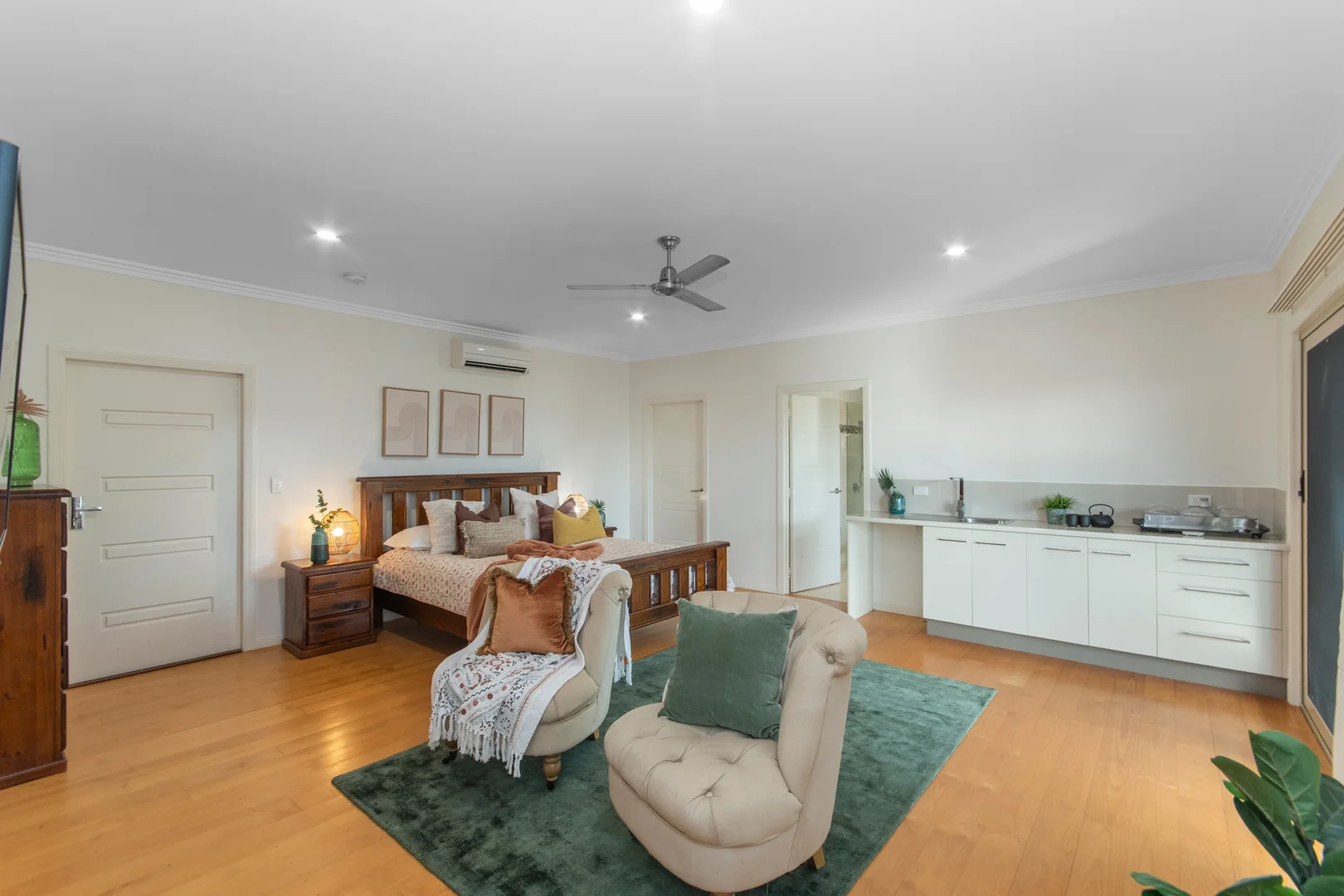 Additional image 23 of 20 The Point, Castle Hill QLD 4810