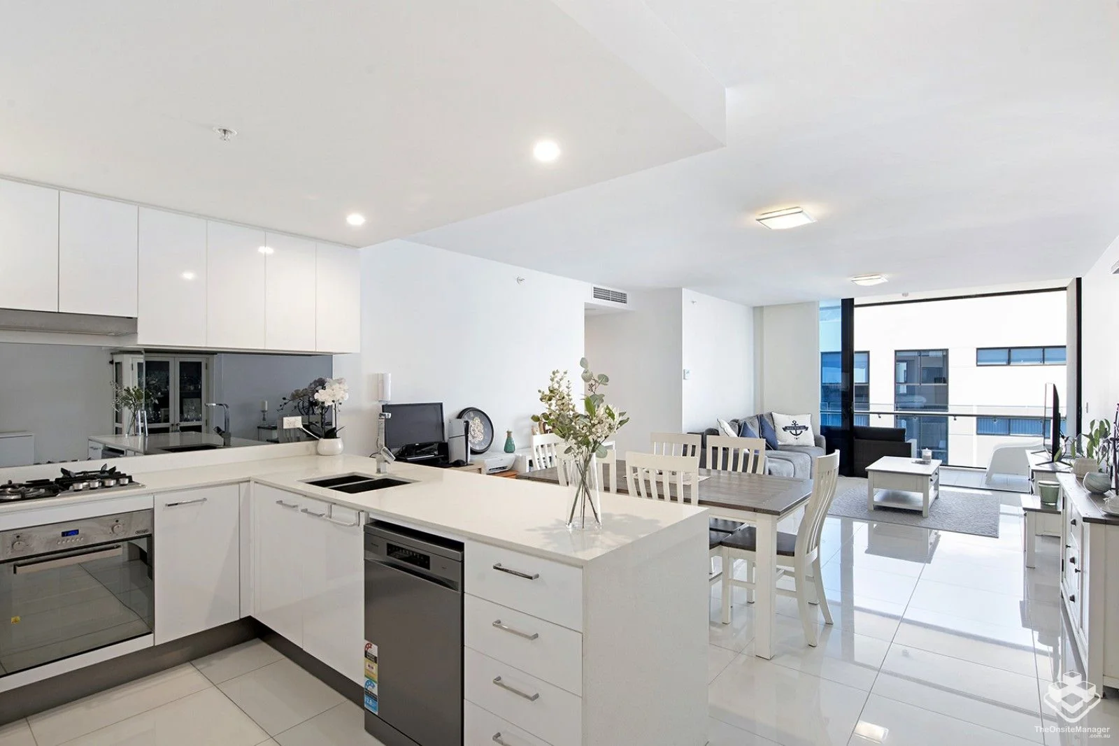 Additional image 3 of 11309/5 Harbourside Court, Biggera Waters QLD 4216