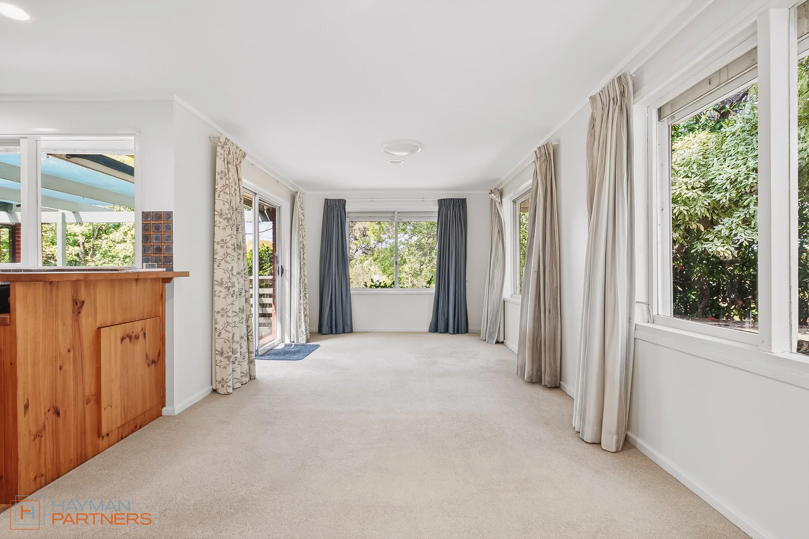 Additional image 10 of 42 Kitchener Street, Hughes ACT 2605