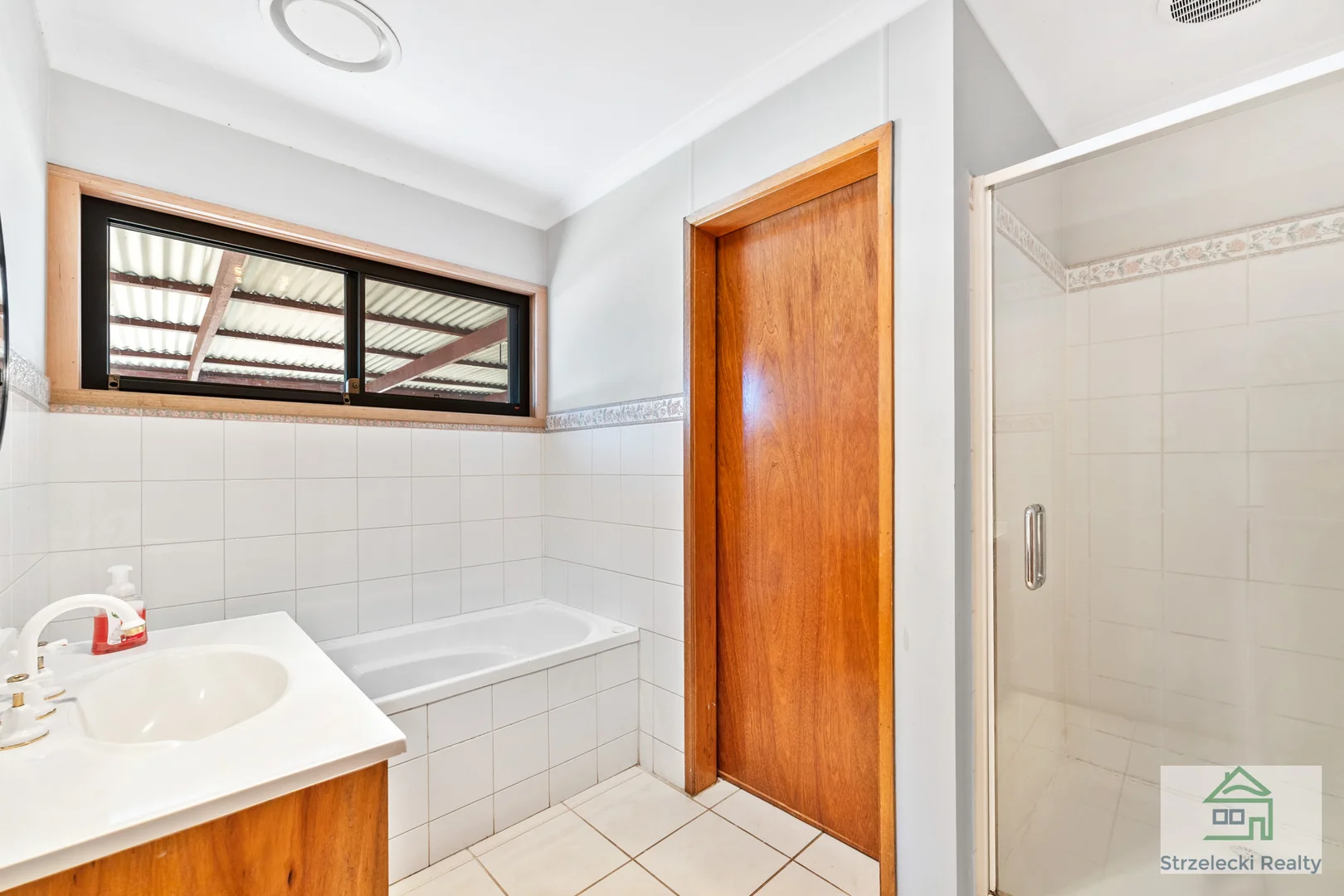 Additional image 8 of 35 Pinnacle Drive, Rawson VIC 3825