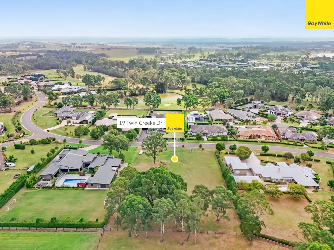 Additional image 5 of 19 Twin Creeks Drive, Luddenham NSW 2745