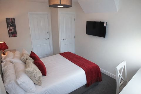 Curzon Street, Reading RG30, Room to rent
