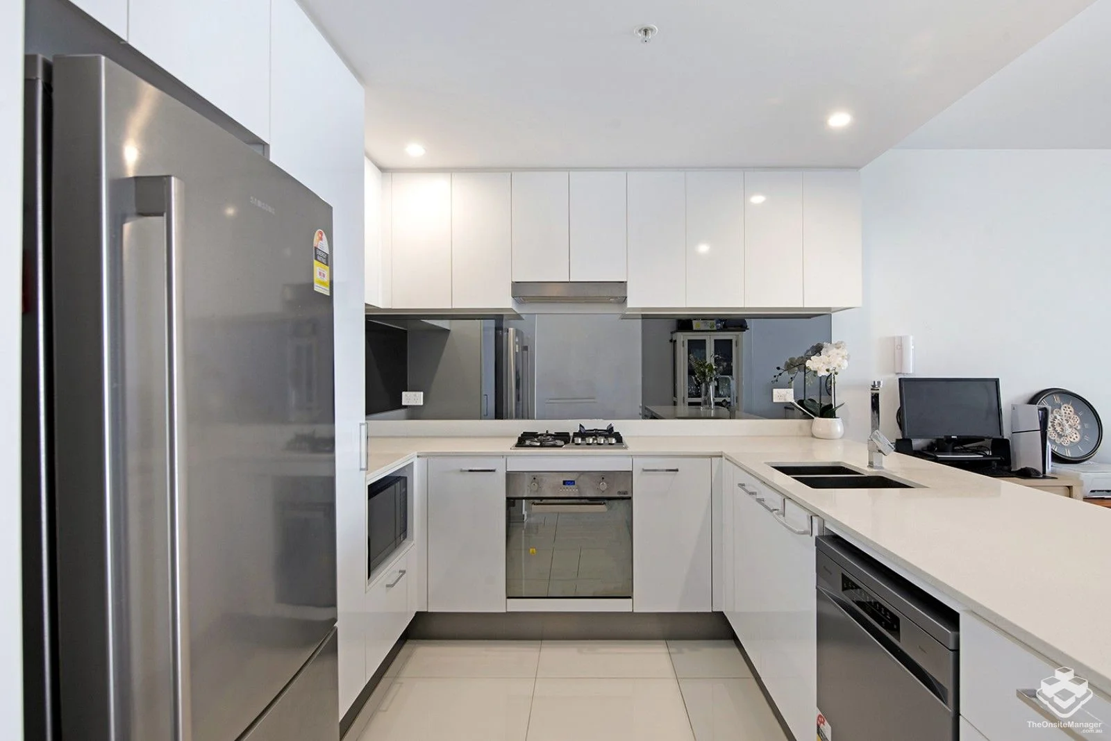Additional image 4 of 11309/5 Harbourside Court, Biggera Waters QLD 4216