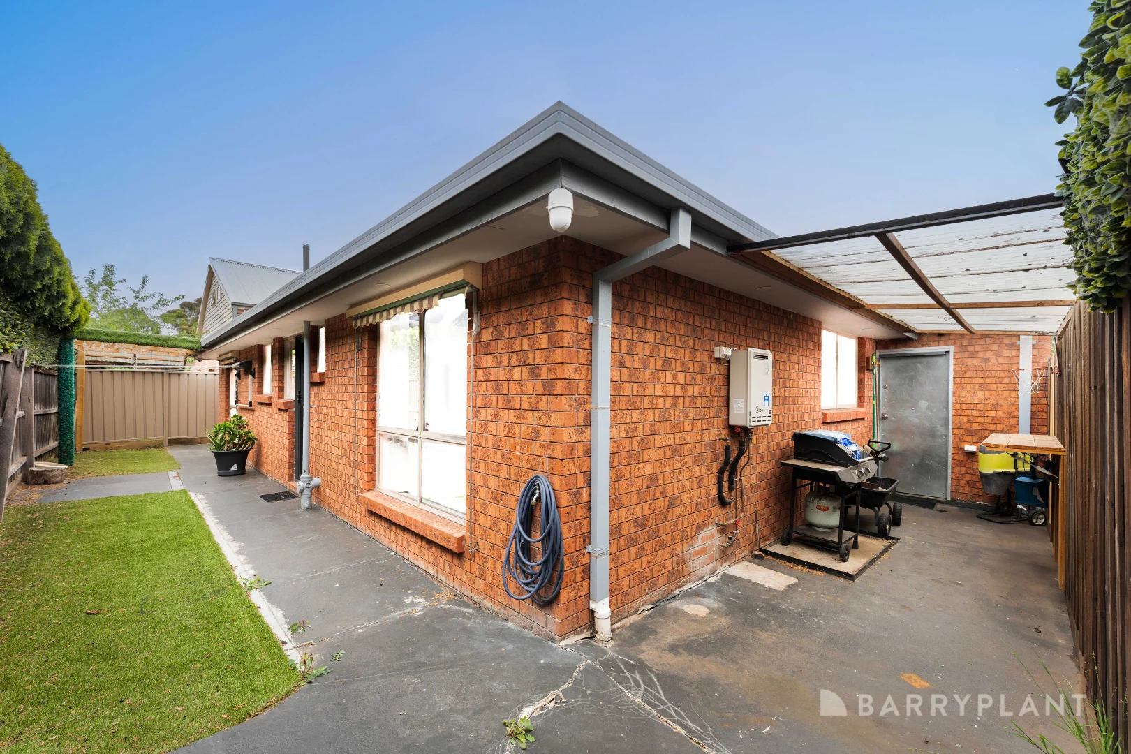 Additional image 12 of 2/13 Honey Grove, St Albans VIC 3021