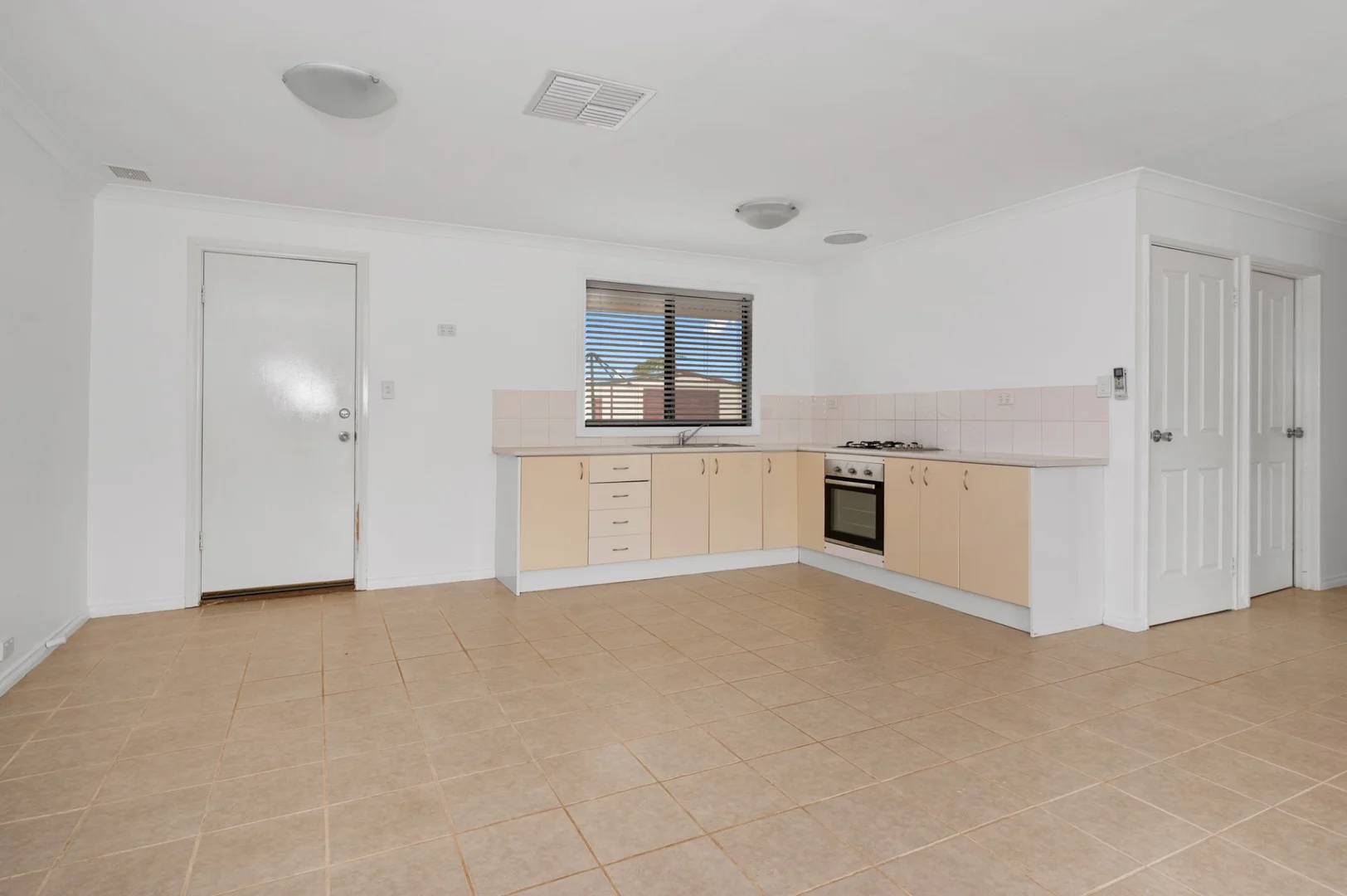 Additional image 5 of 79 Bayley Street, Coolgardie WA 6429