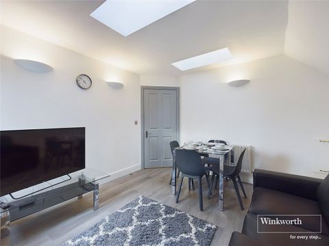 Alder House, St. Giles Close, Reading, Berkshire RG1