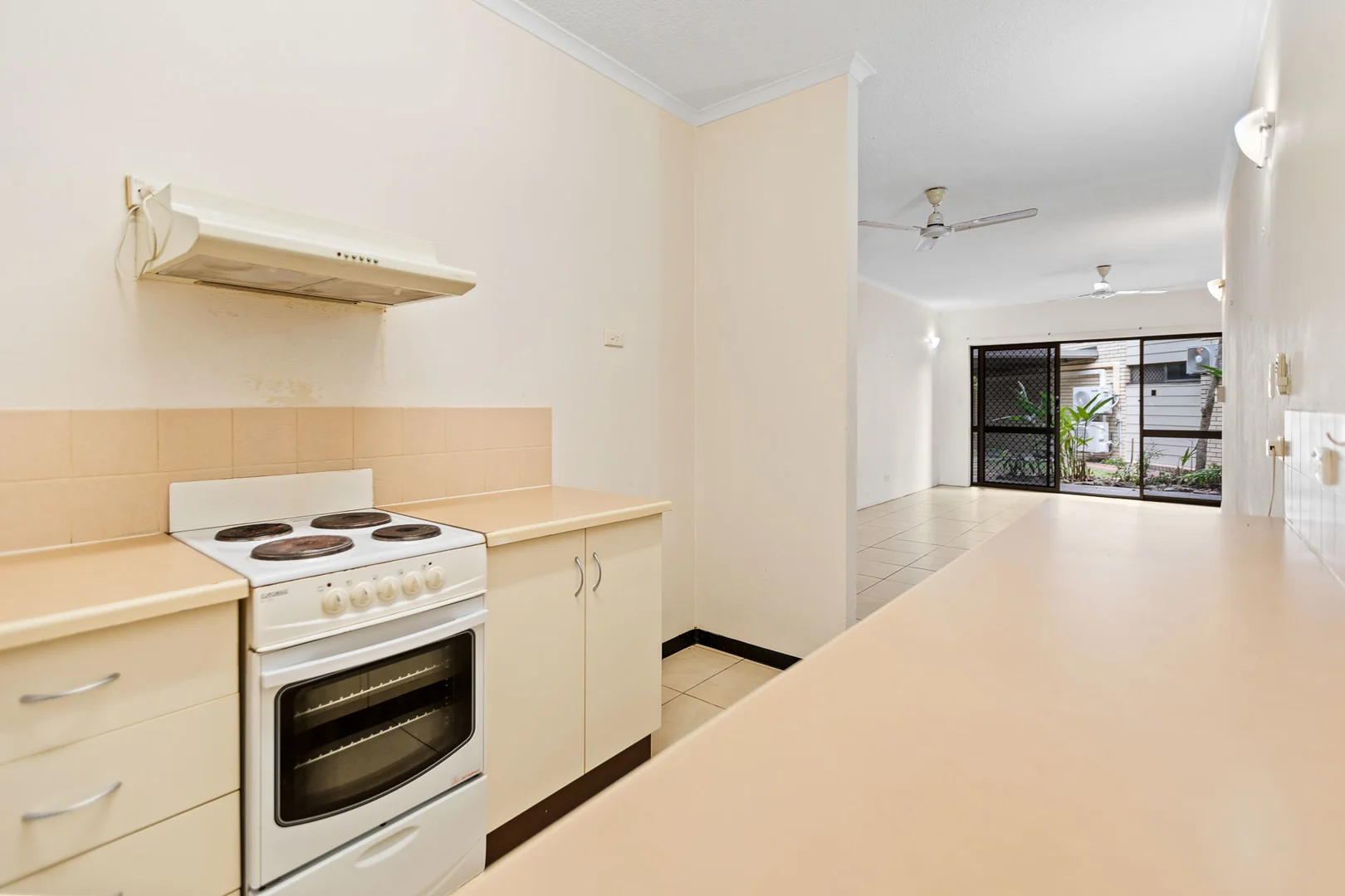 Additional image 6 of 1/21-31 Poinciana Street, Holloways Beach QLD 4878