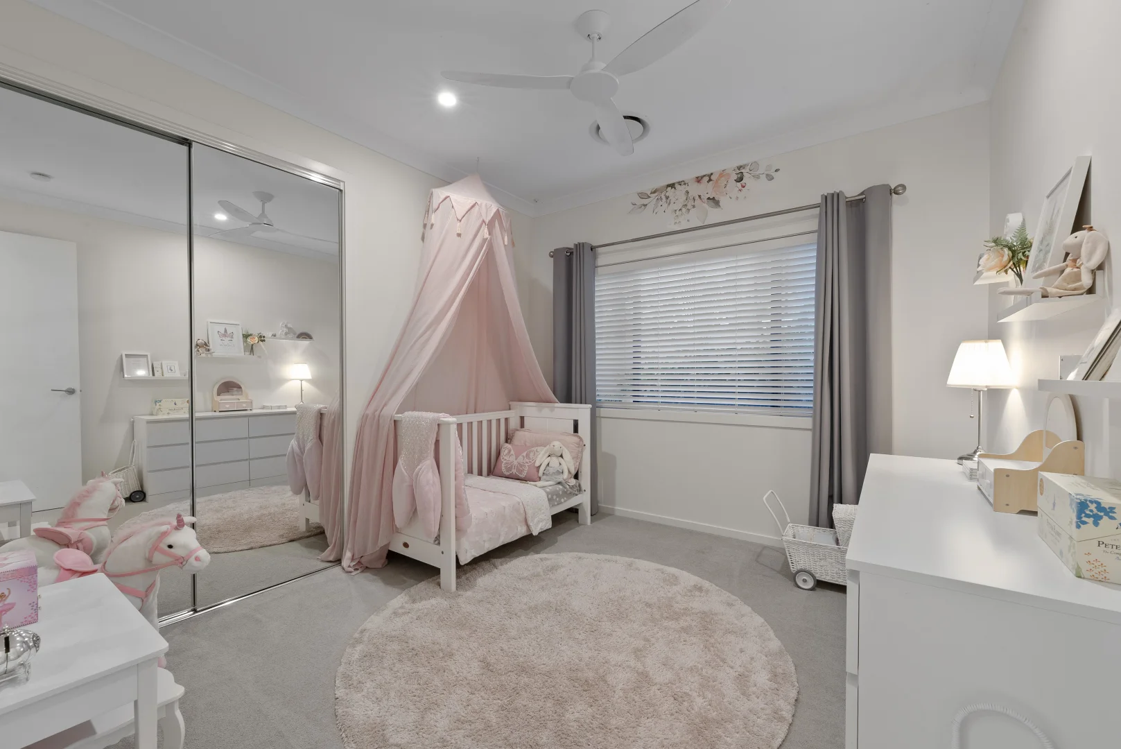 Additional image 17 of 2567 Cressbrook Drive, Hope Island QLD 4212