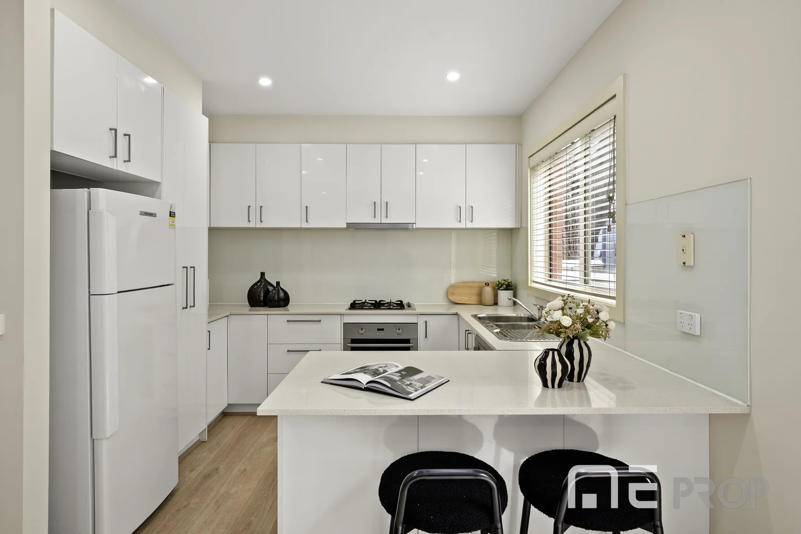 Additional image 6 of 2/56 Station Street, Burwood VIC 3125