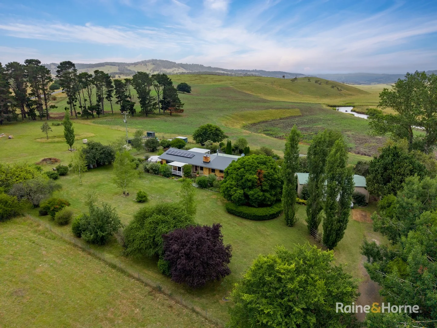 12743 Oxley Highway, Walcha NSW 2354
