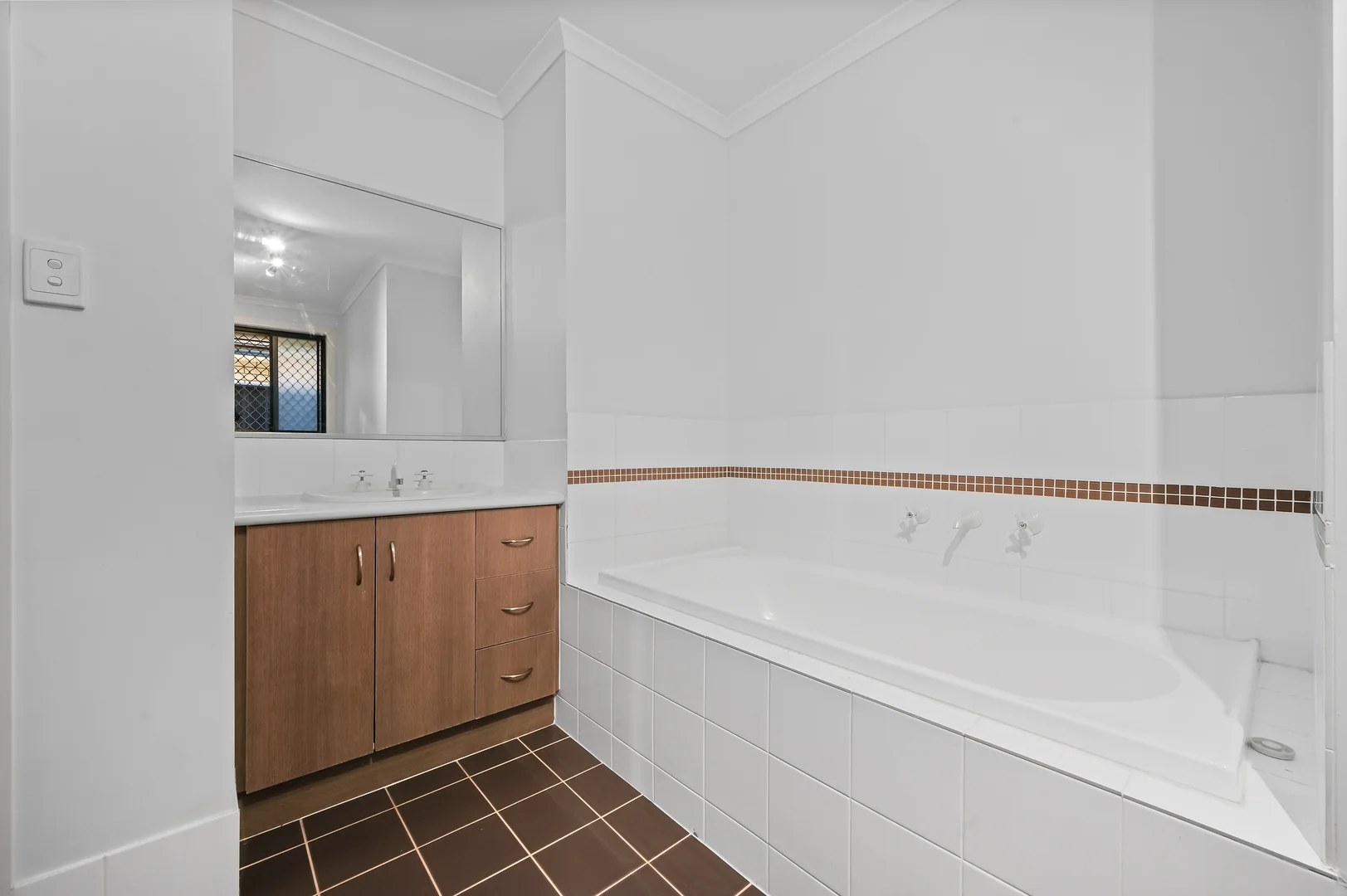 Additional image 6 of 12 Oakwood Circuit, Munno Para West SA 5115