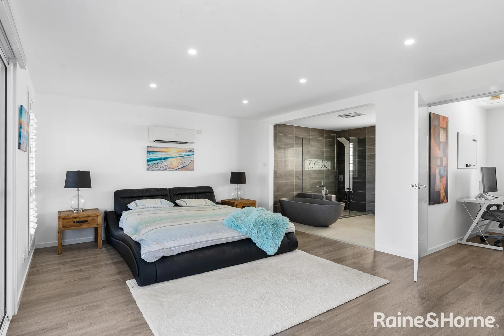 Additional image 16 of 22 The Parapet, Manyana NSW 2539