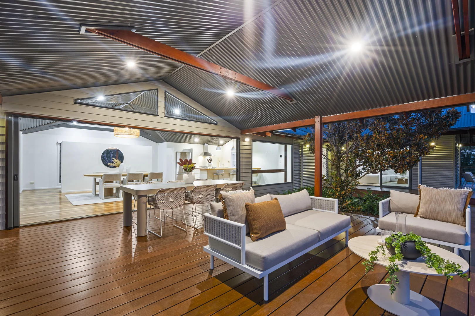 Additional image 38 of 13-15 Ridgeview Crescent, Bonogin QLD 4213